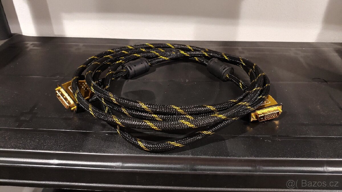 Kvalitni propojovaci Dvi-dvi kabel 3m