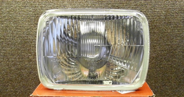 Přední světlomety 200x142mm