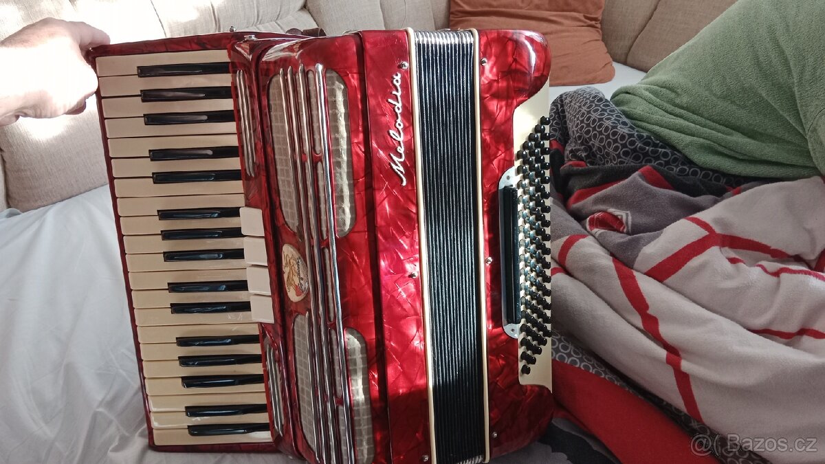 Prodej Akordeonu