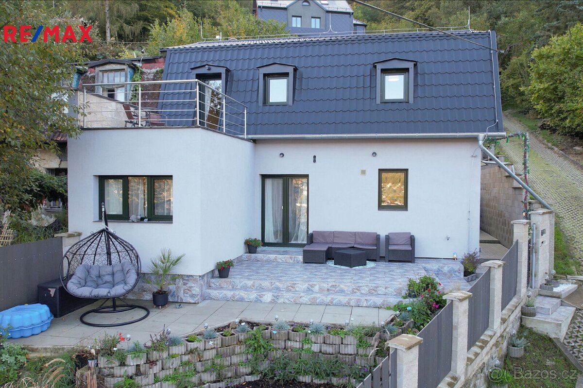 Prodej rodinného domu 5+1 s výhledem – Vaňov, Ústí nad Labem