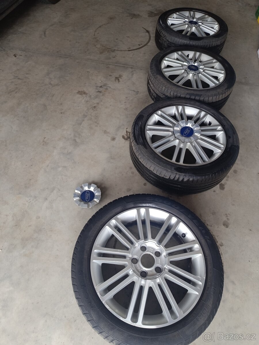ALU kola Ford