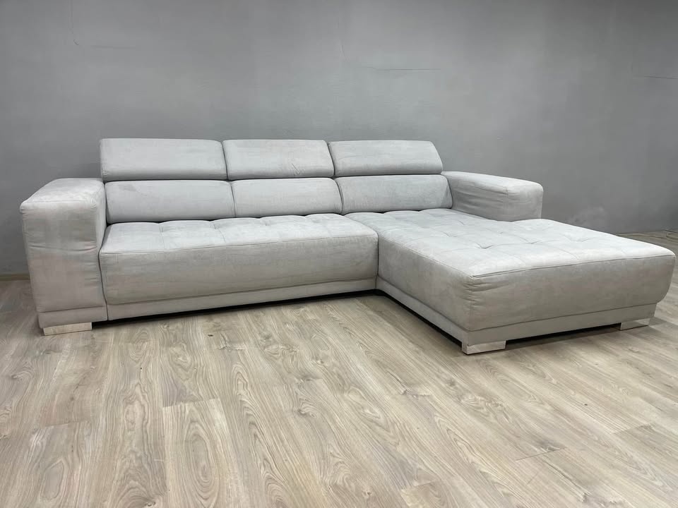 Sedací souprava do L. nastavitelné opěrky hlavy