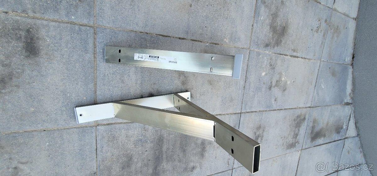Ikea regál Broder - konzole