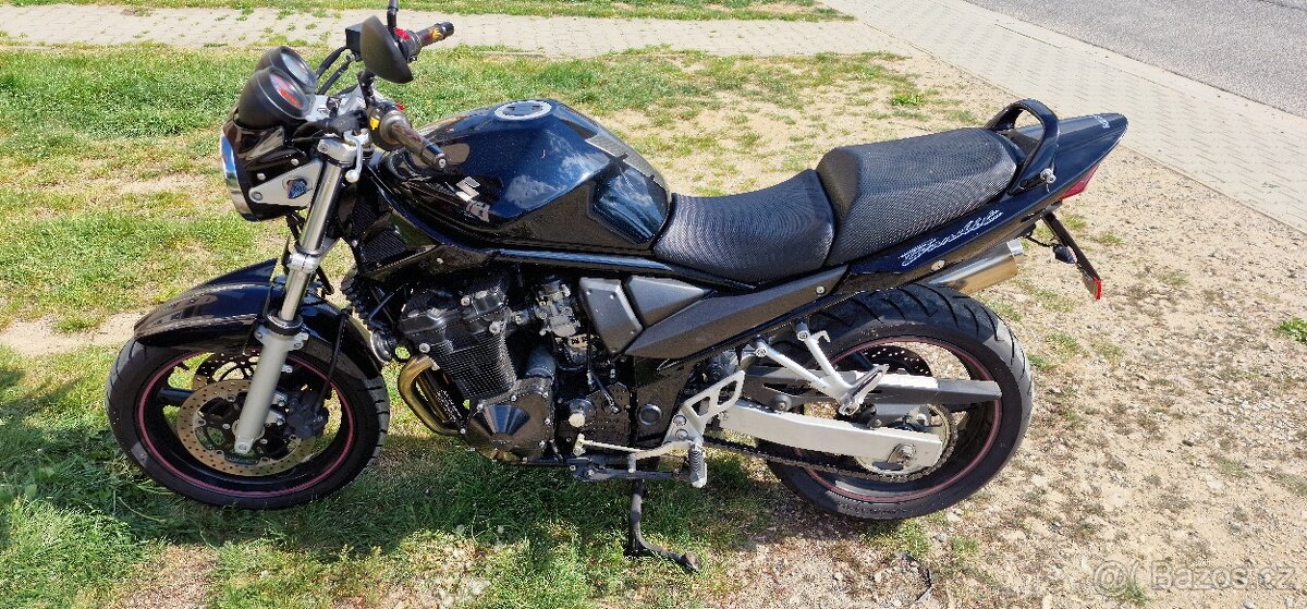 Prodám motorku Suzuki GSF650 57kW.