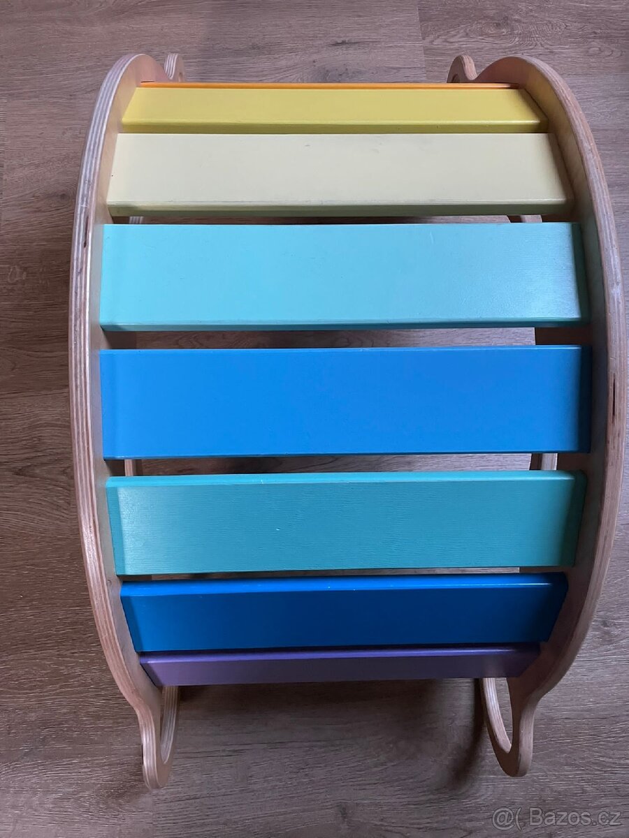 Elis design- houpačka/ prolézačka