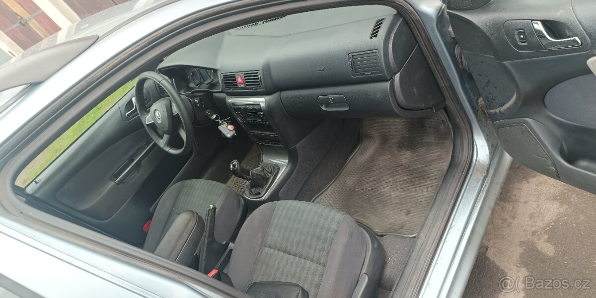 Škoda Octavia 1.6i