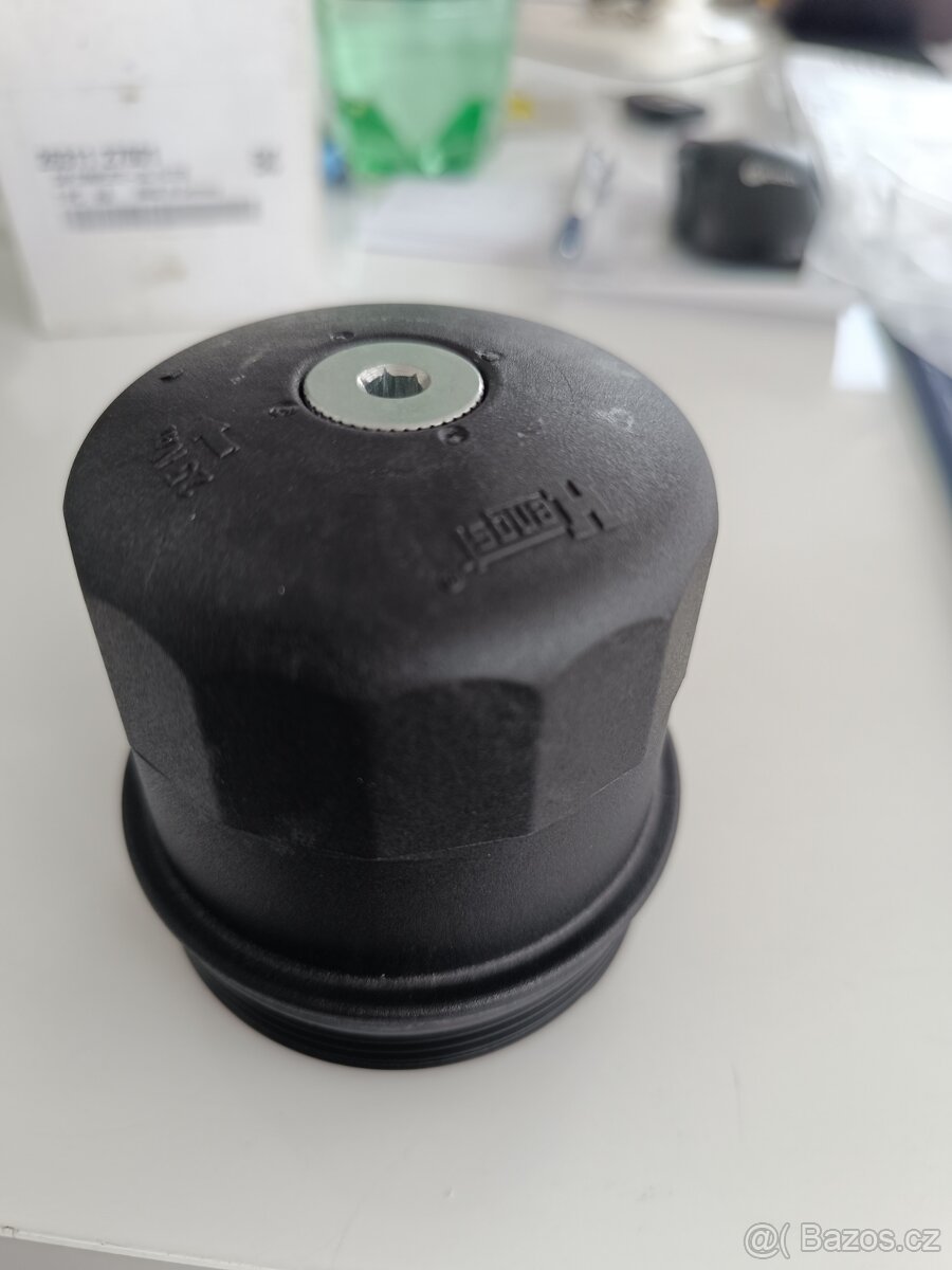 Kryt vložky olejového filtru na Hyundai Santa FE, Tuscon,