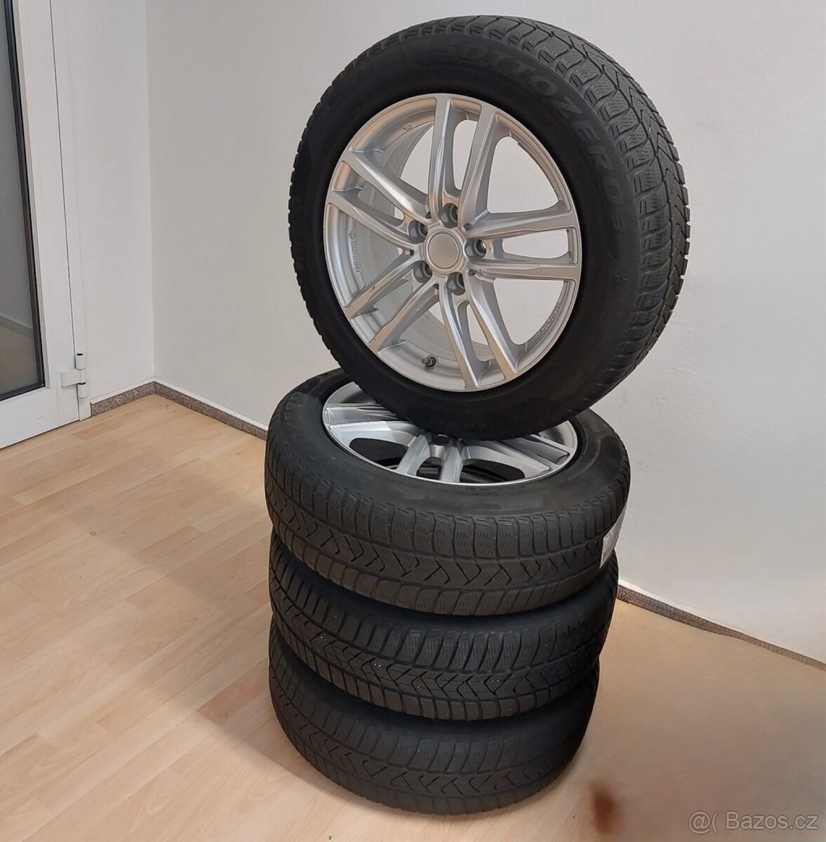 Kola 205/60 R17 5x112 top stav