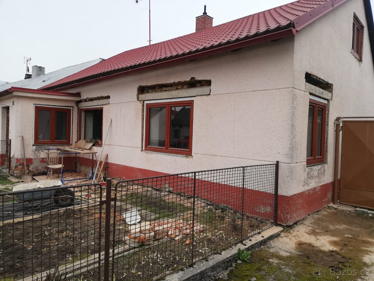 Plastové okna a vchodové dveře