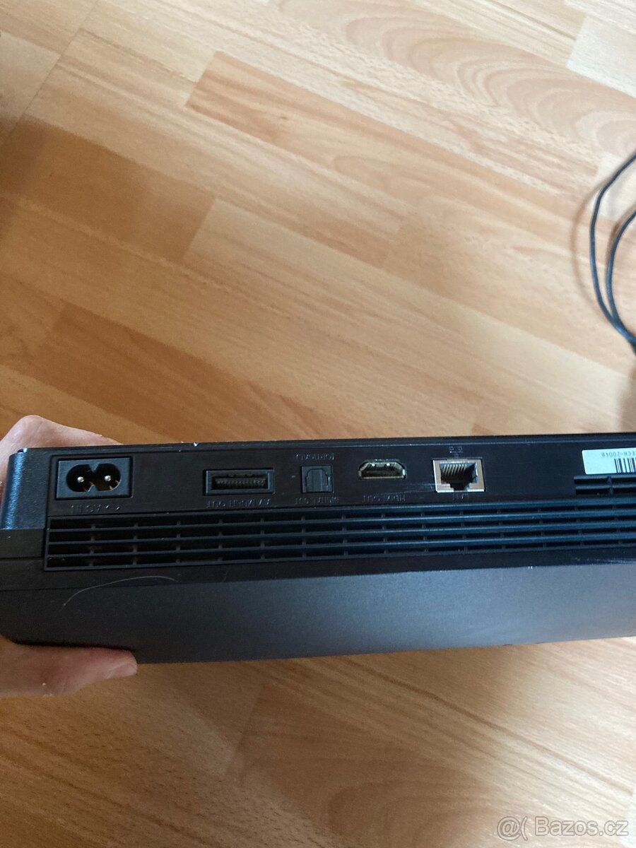 Playstation 3 + 4hry