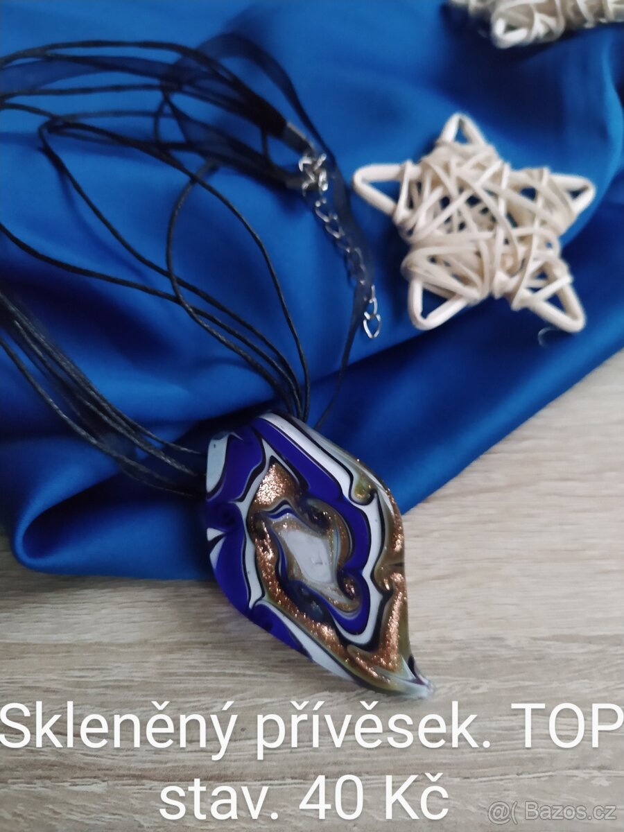 Náhrdelník sklo modrý