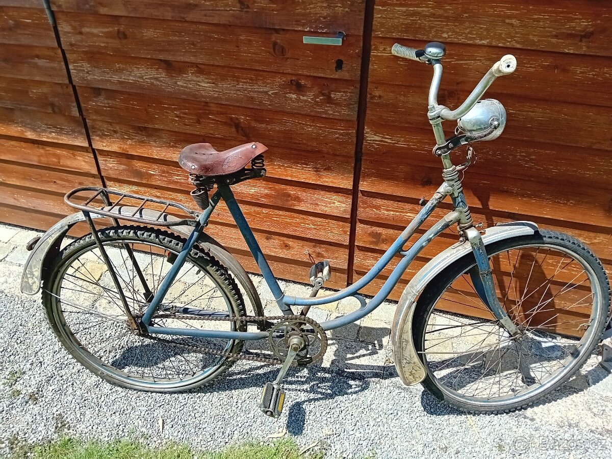 Stare historické kolo