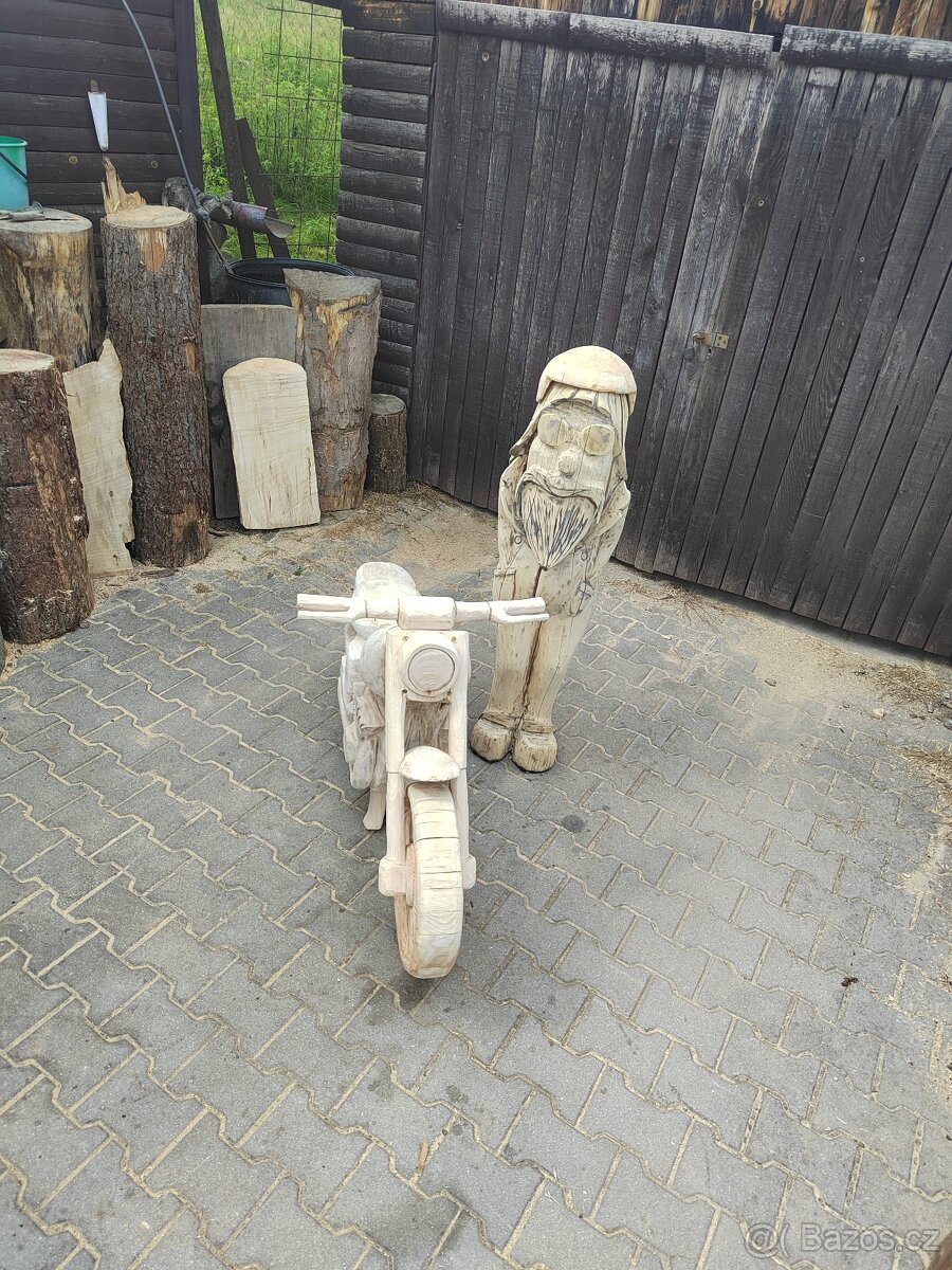 motorka motorovou pilou