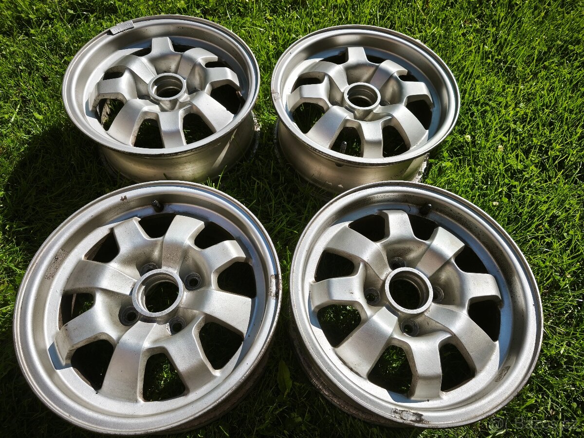 Alu kola Porsche 924 r14 4x108