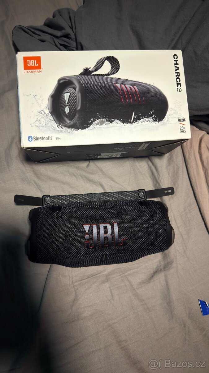 JBL Charge 6