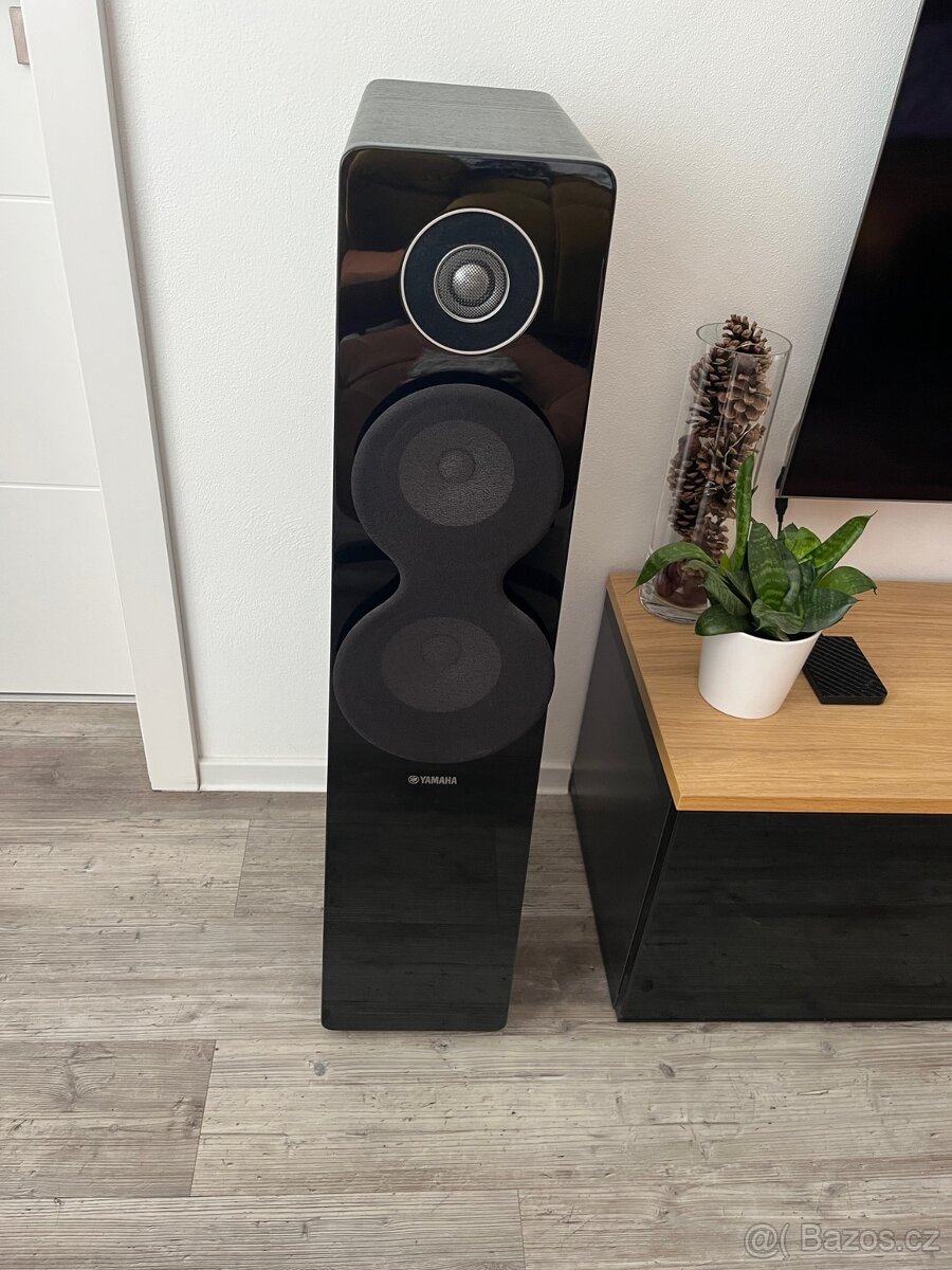 Yamaha NS 500 Series – sada 5.1 reproduktorů + Denon AVR