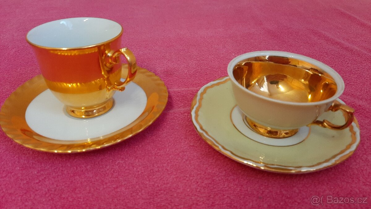 Zlacené hrnečky