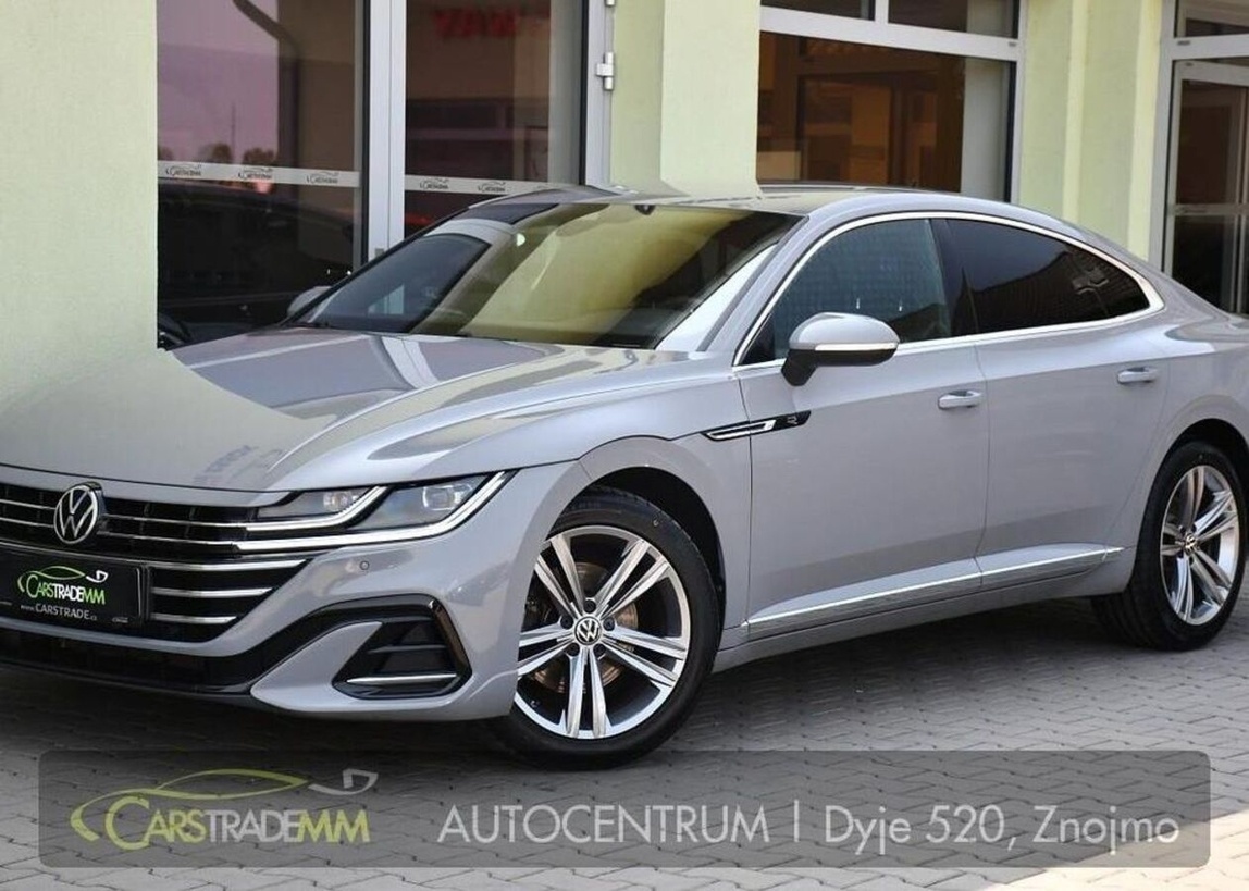 Volkswagen Arteon 2.0TDi R-LINE DSG TAŽNÉ ČR 1M