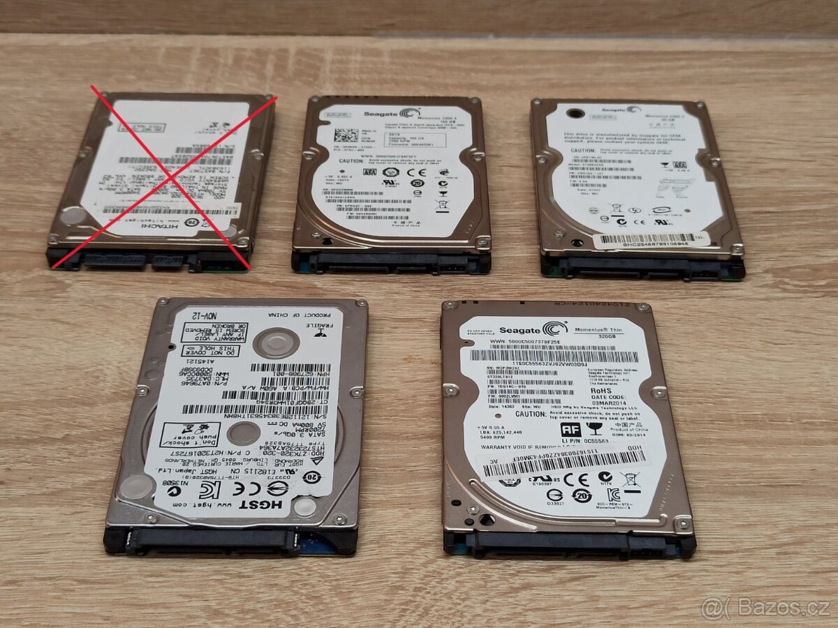 4x HDD 2,5"   WD,SEAGATE,HITACHI   SATA  SMART OK