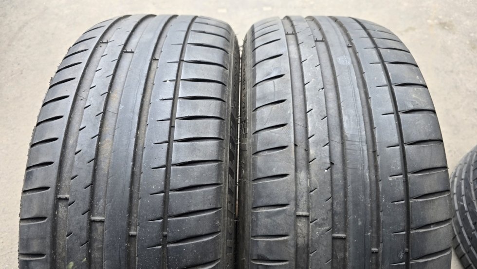 Letní pneu 225/45/18 Michelin Run Flat