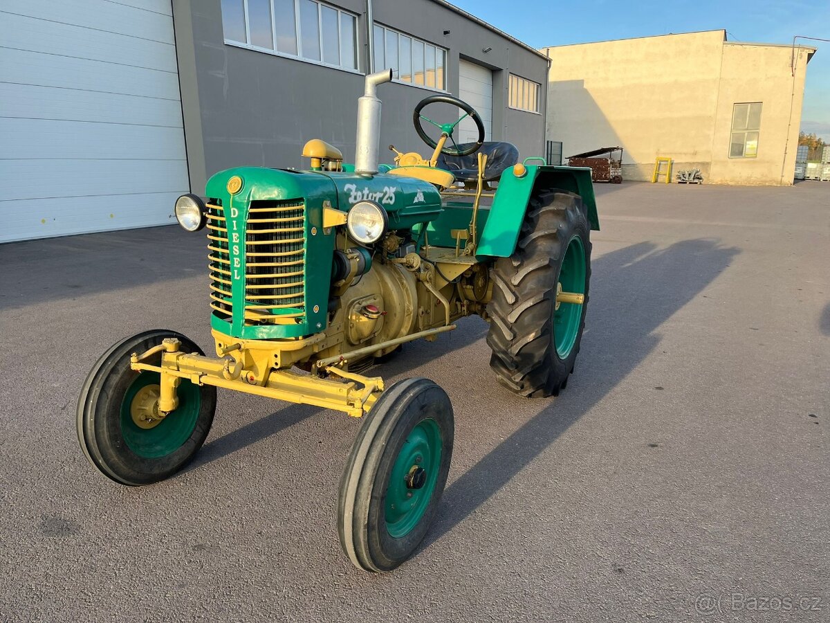 Zetor 25 – velmi zachovalý, plně funkční