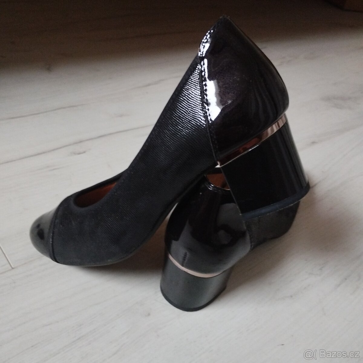 Dámské lodičky vel.40