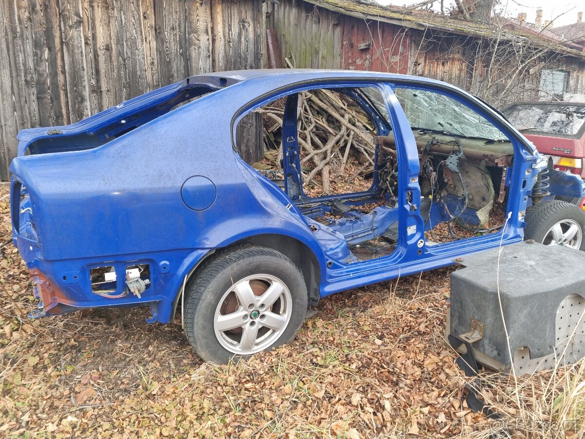 Karoserie skelet octavia 1