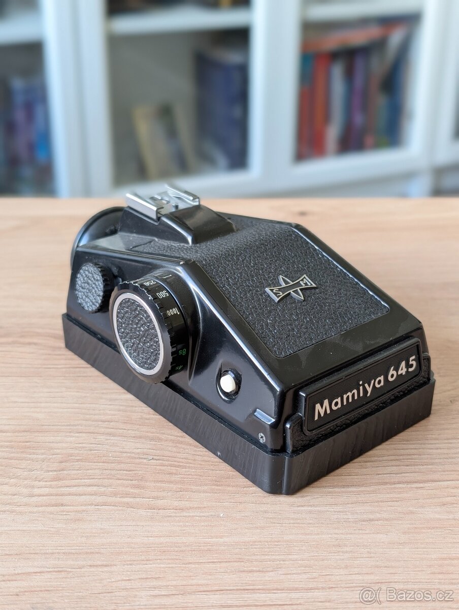 Měřicí hledáček Mamiya M645 1000S