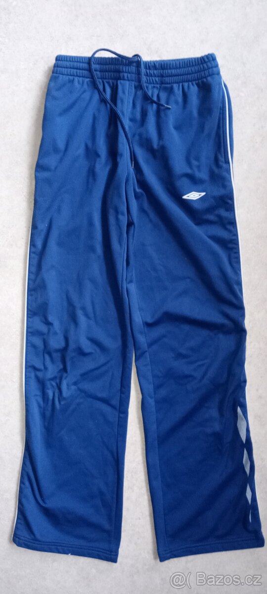 Tepláky Umbro, vel. 158