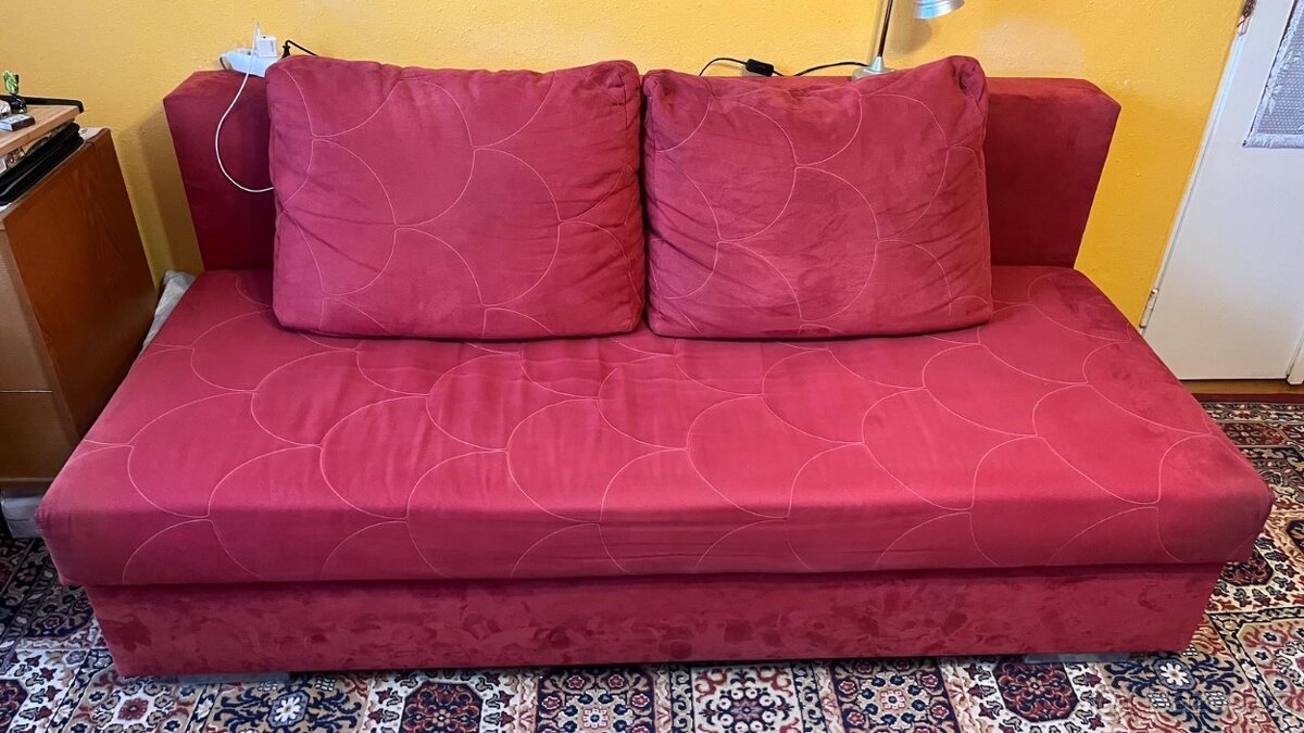 Rozkládací pohovka