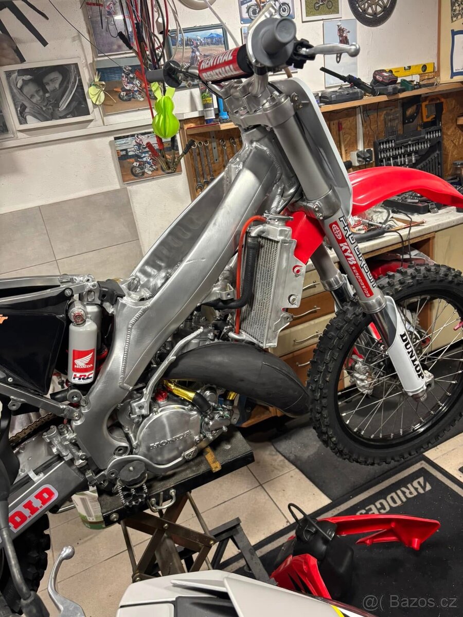 HONDA cr 125