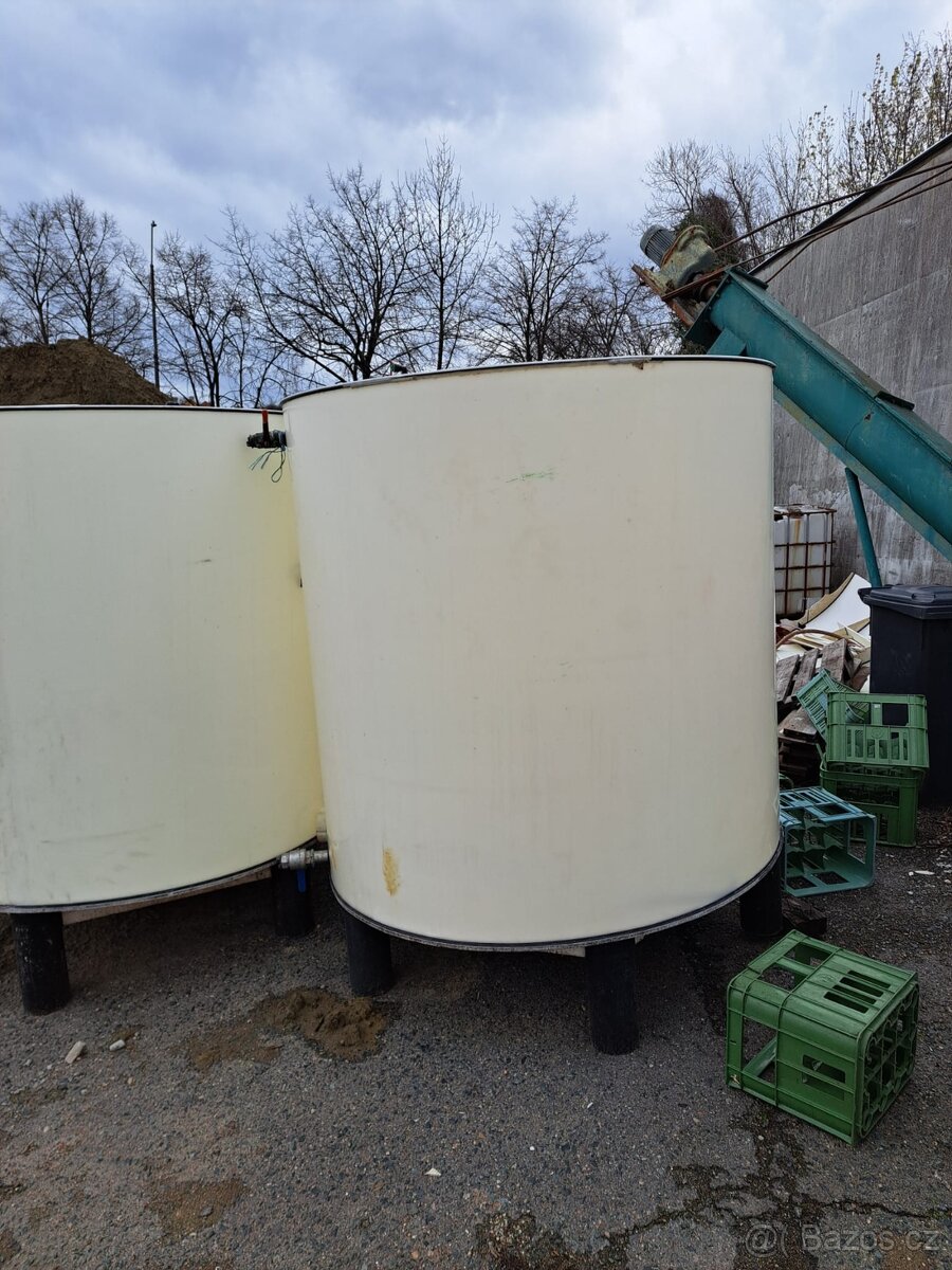 Nádrž na potraviny