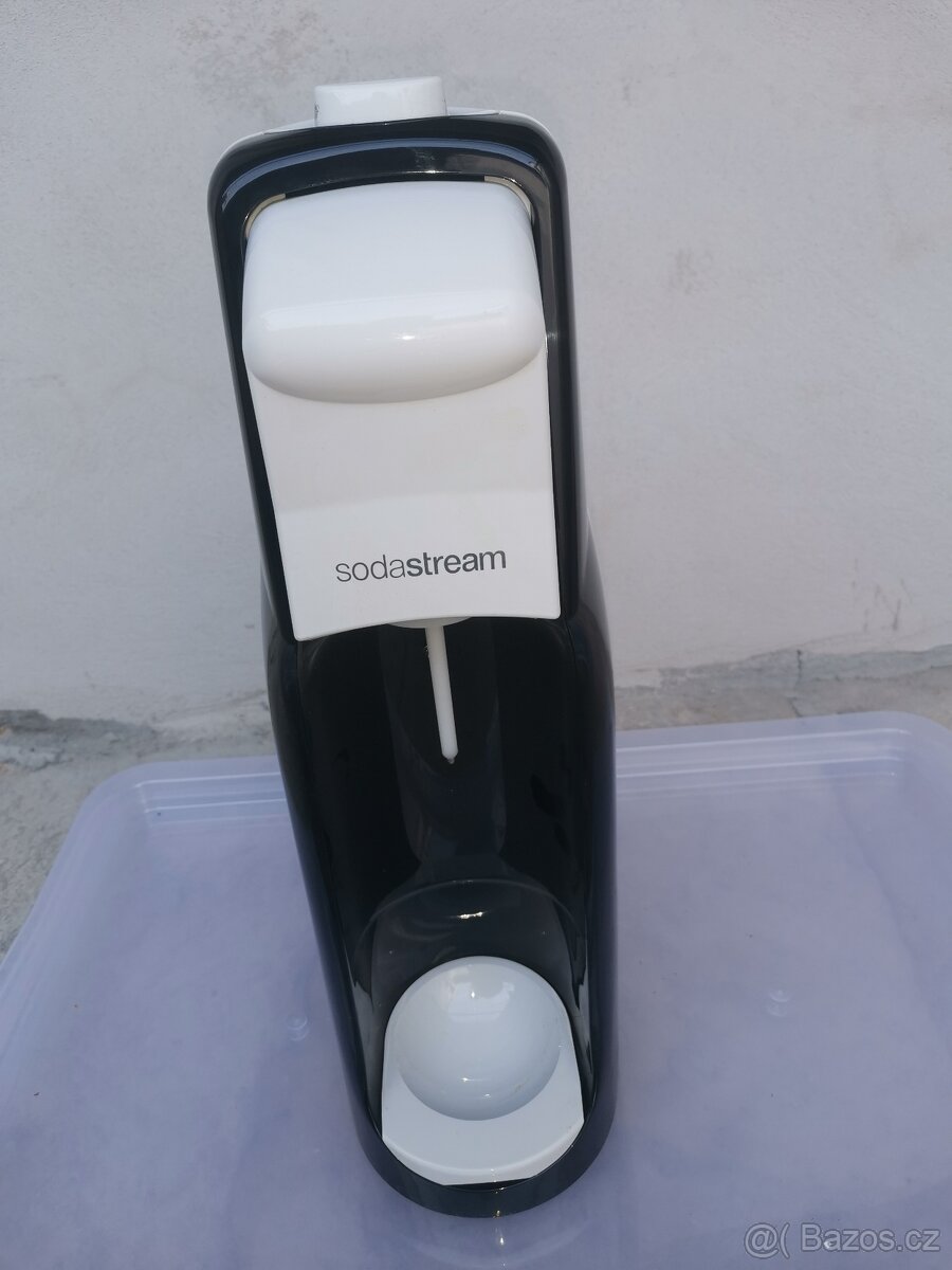 Sodastream + bombička + lahev