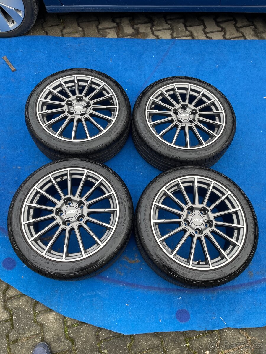 Nová Letní sada kol R17 5x112 ET51 VW ŠKODA