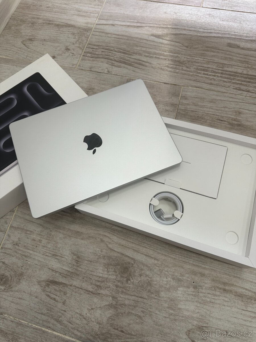 Macbook Pro 14" - M4 Pro/24GB/512GB Pouze rozbalený