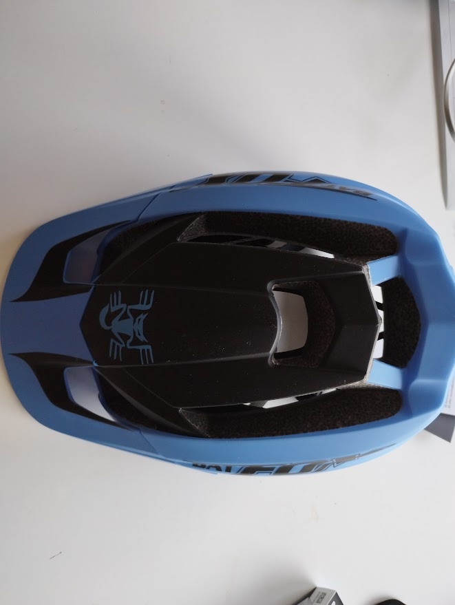 Cyklistická přilba BAT FOX Nová nepoužitá