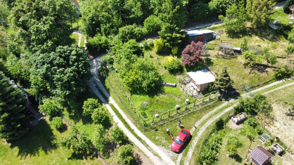 Prodej stavebního pozemku vč. projektu - Napajedla
