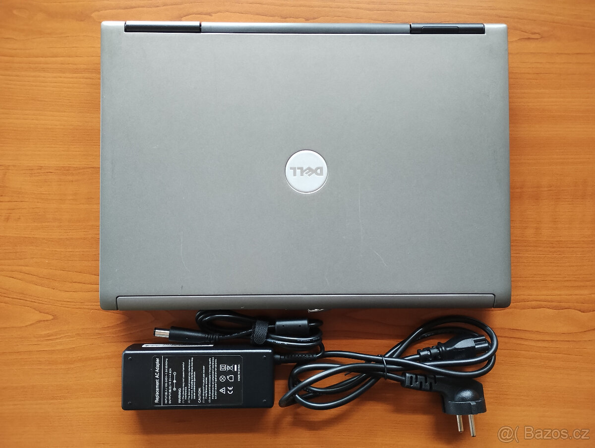 notebook Dell Latitude D630 + nový zdroj, baterie 3hod