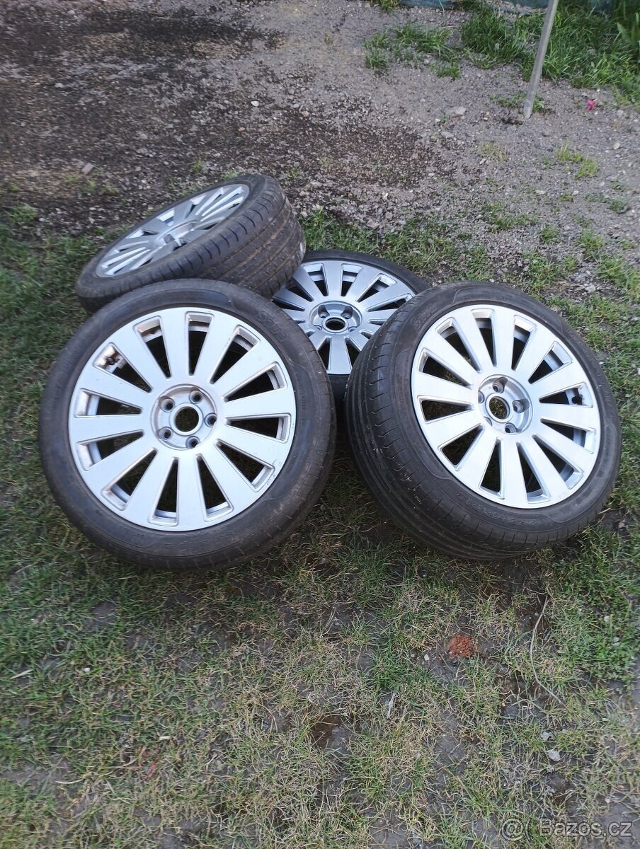 5x112 r18 Originál Aud