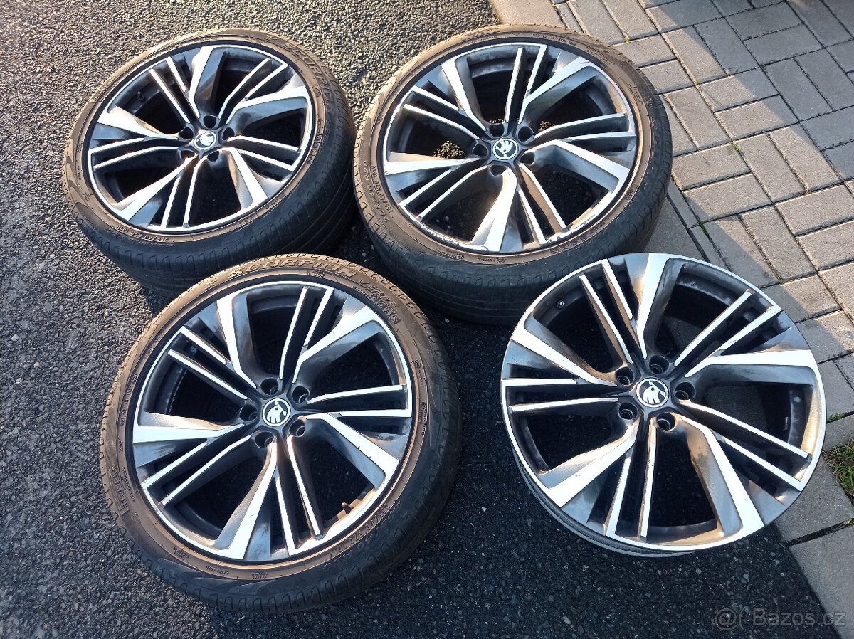 Letní 20" IGNITE ORIGINAL SKODA KODIAQ RS r.v. 21