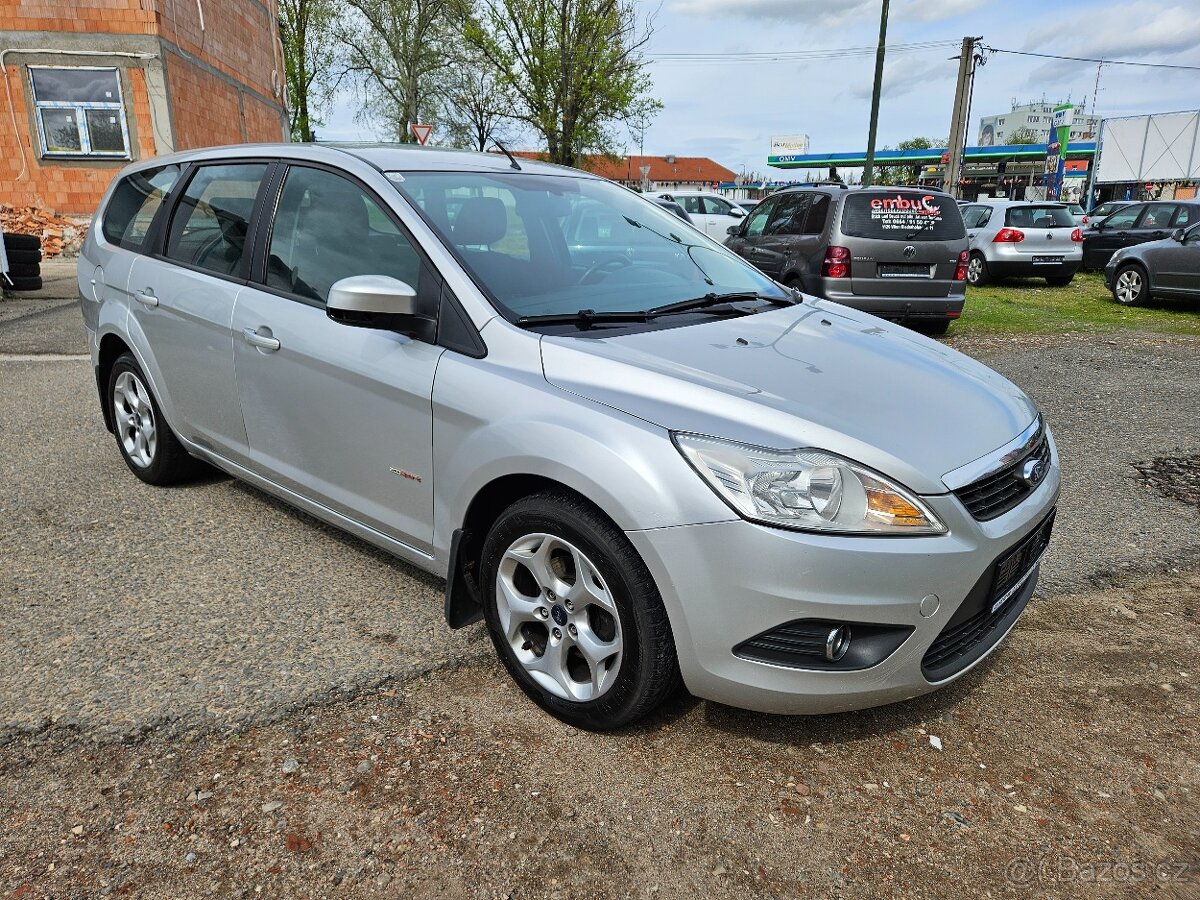 FORD FOCUS 1.4 BENZÍN,R.V.2008,TAŽNÉ,CENA 49.TIS.Č