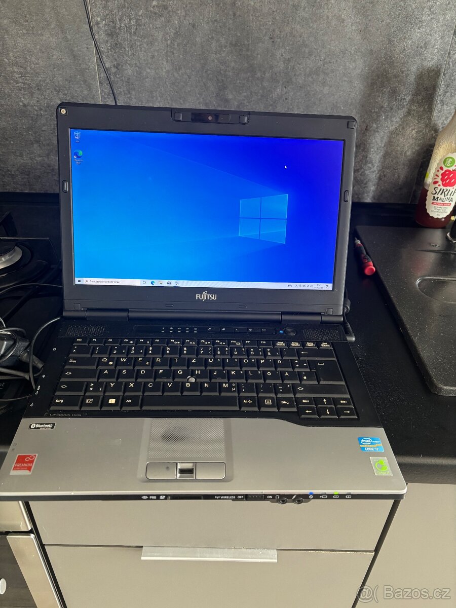 Fujitsu notebook