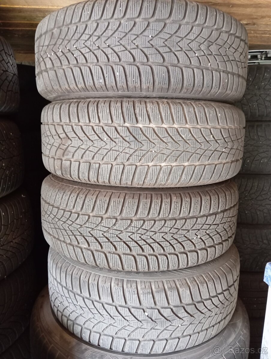 DUNLOP SP WINTER SPORT