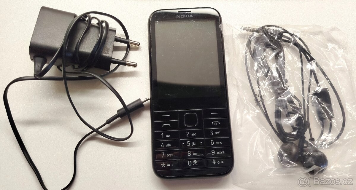 Telefon Nokia 225