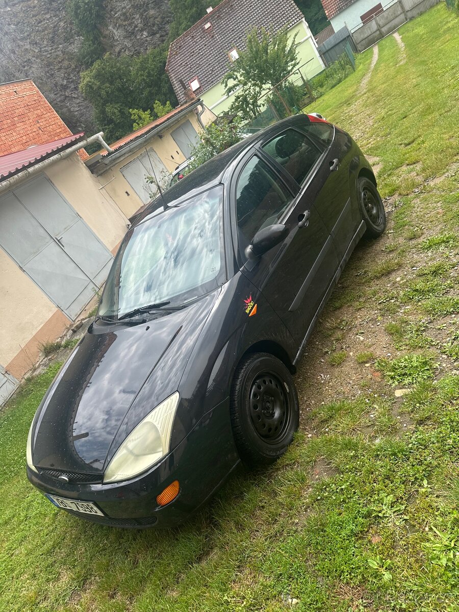 Ford Focus 1.8 TDDI 66kw Pojízdné platná STK