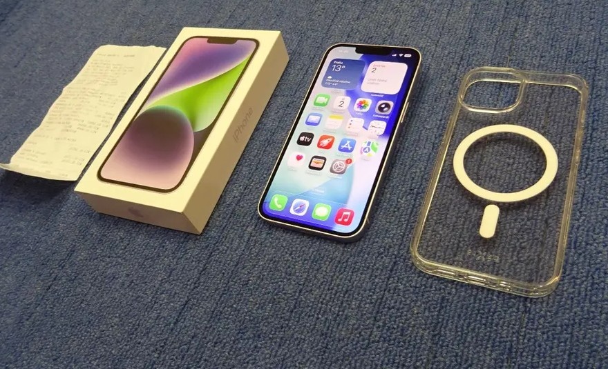 Apple iphone 15 64gb