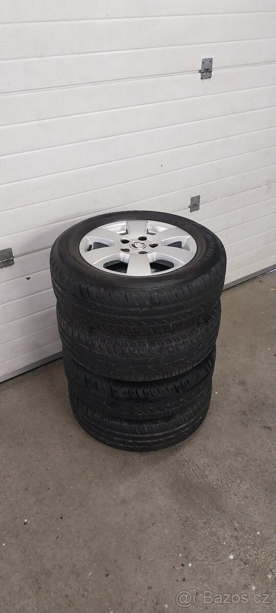 195/65/15 5x112 octavia 2 letní alu sada