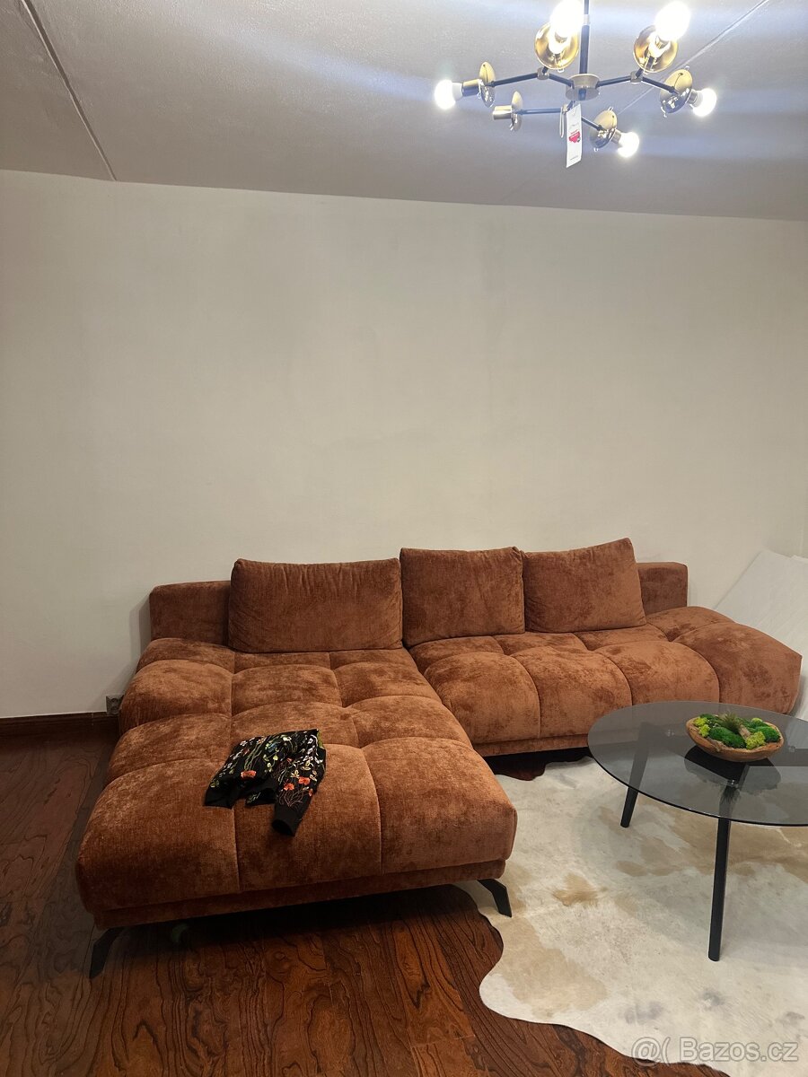 Pronájem bytu Brno-Líšeň 4+1 kompletne zařízen