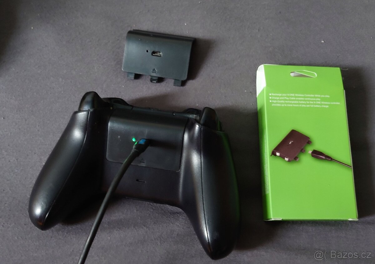Xbox one controller / ovladač baterie/battery nova