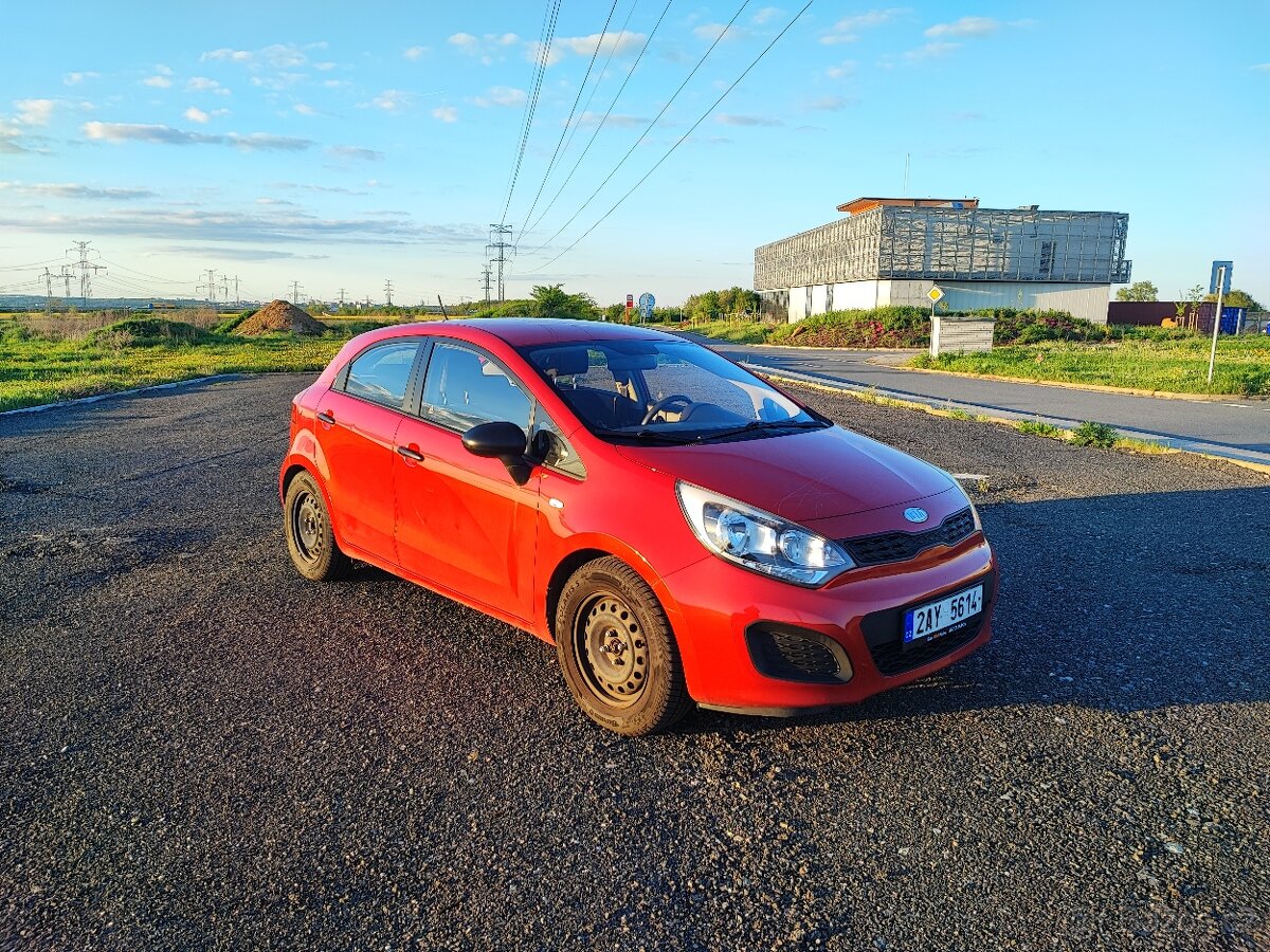 Kia Rio 2012 1.4 benzín 80 kW
